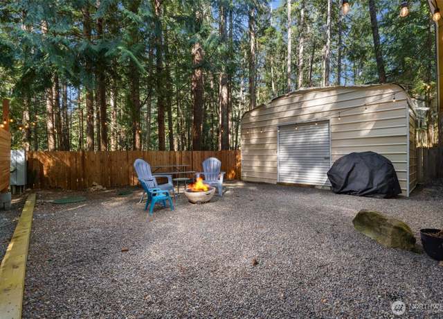 Property at 20 N Wynoochee Dr, Hoodsport, WA 98548, 2 beds, 1 bath
