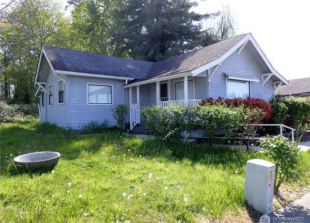 Property at 927 Meridian Ave E, Edgewood, WA 98371, 2 beds, 1 bath