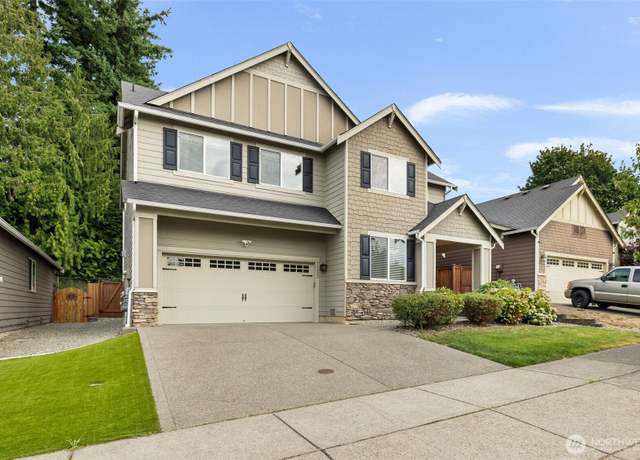 Property at 13422 SE 252nd St, Kent, WA 98042, 4 beds, 2.5 baths