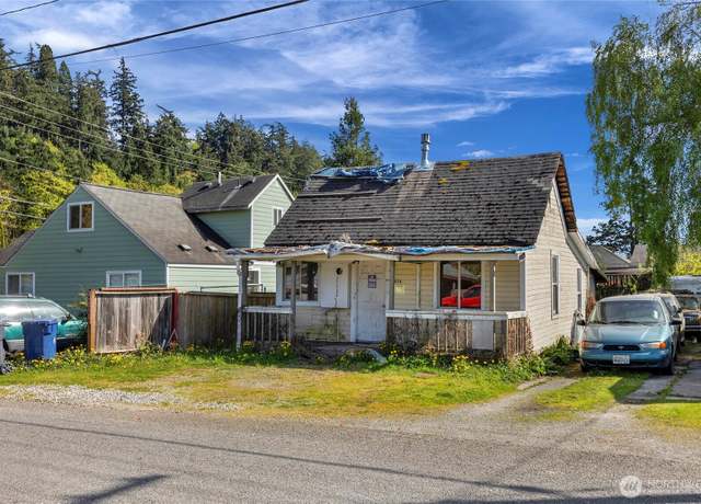 Property at 314 E Section St, Mount Vernon, WA 98273, 2 beds, 1 bath