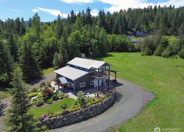 Property at 1068 Happy Valley Rd, Sequim, WA 98382, 2 beds, 2.5 baths