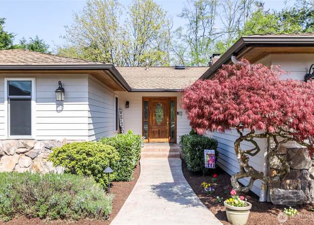 Property at 18009 Bellflower Rd, Bothell, WA 98012, 3 beds, 3.5 baths