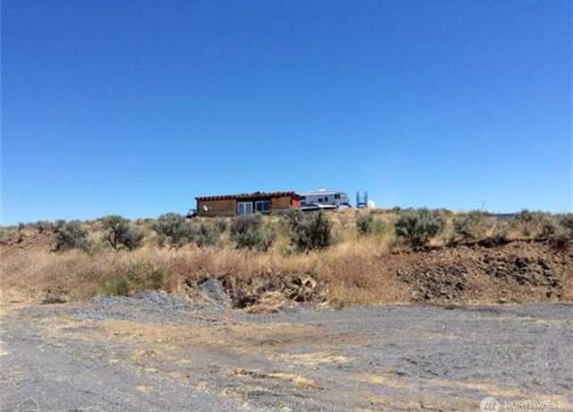 Property at 260 Liberty Dr, Ephrata, WA 98823