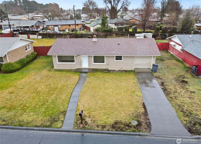 Property at 250 E Elm St, Othello, WA 99344, 3 beds, 1 bath