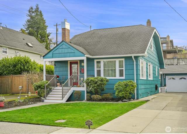 Property at 810 33rd St, Everett, WA 98201, 4 beds, 2 baths