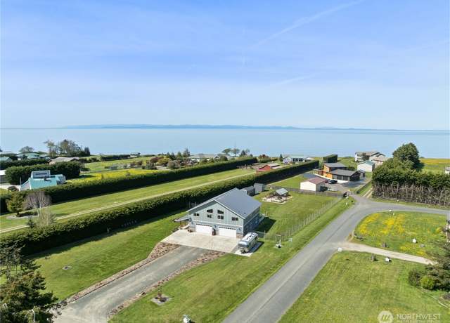 Property at 243 Maritime Dr, Port Angeles, WA 98362, 3 beds, 3 baths