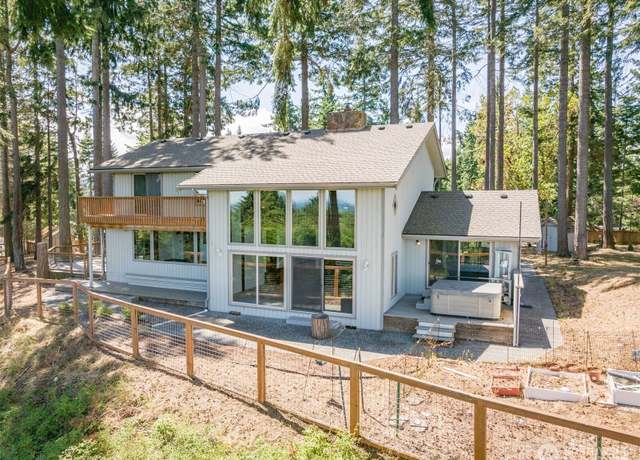 Property at 352 Woodland Dr, Sequim, WA 98382, 4 beds, 2 baths
