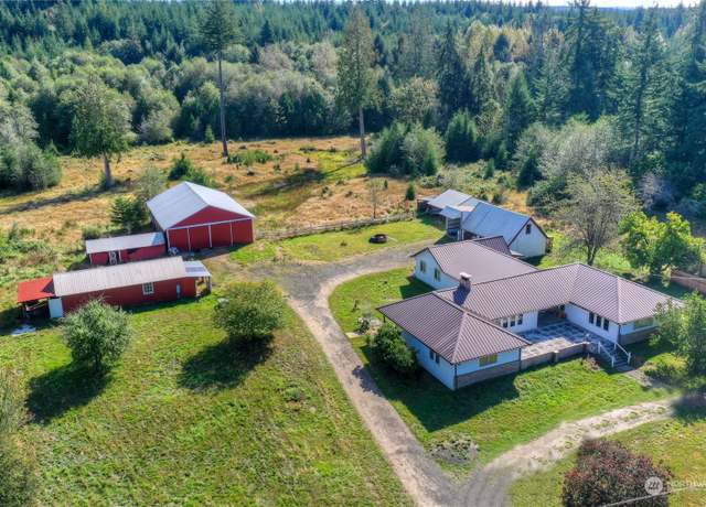 Property at 412 Cloquallum Rd, Elma, WA 98541, 3 beds, 3 baths