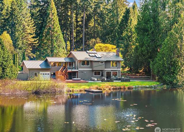 Property at 25128 SE 28th St, Sammamish, WA 98075, 4 beds, 2.5 baths