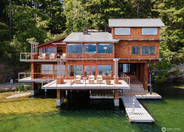 Property at 2247 Northshore Rd, Bellingham, WA 98226, 3 beds, 3.5 baths
