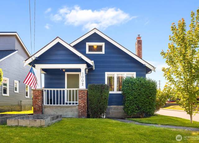 Property at 1002 S Adams St, Tacoma, WA 98405, 3 beds, 1 bath