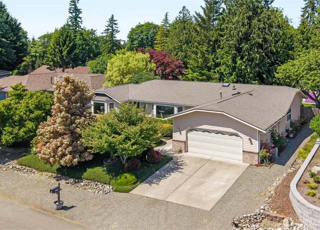 Property at 21628 SE 255th Pl, Maple Valley, WA 98038, 4 beds, 2 baths