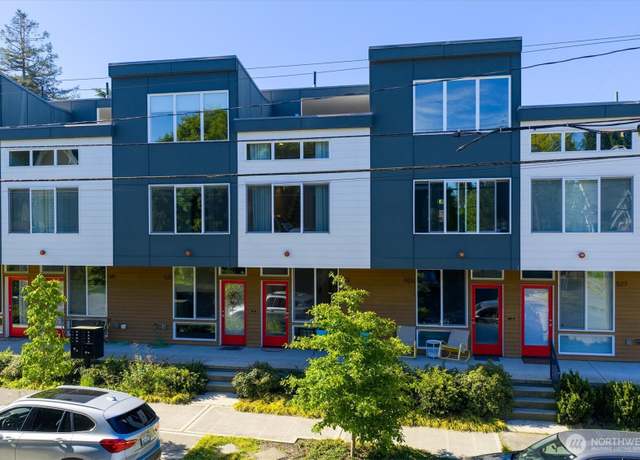 Property at 523 NW 70th St, Seattle, WA 98117, 2 beds, 1.5 baths