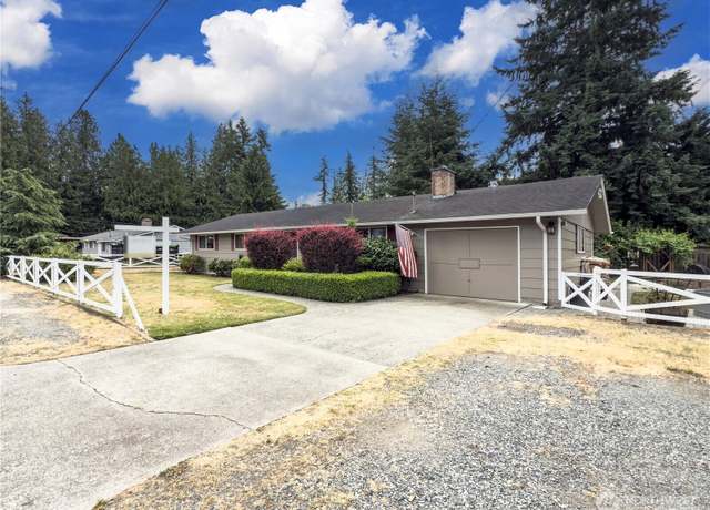 Property at 5016 89th Pl NE, Marysville, WA 98270, 3 beds, 1.5 baths