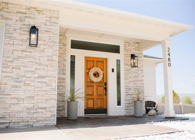 Property at 2480 Berkley Loop, East Wenatchee, WA 98802, 4 beds, 3.5 baths