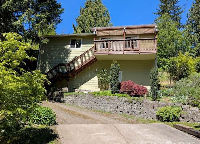 Property at 5772 NE Spruce Dr, Hansville, WA 98340, 3 beds, 2 baths