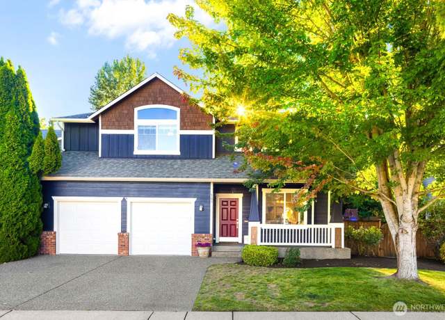 Property at 709 Rosario Pl NE, Renton, WA 98059, 5 beds, 2.5 baths