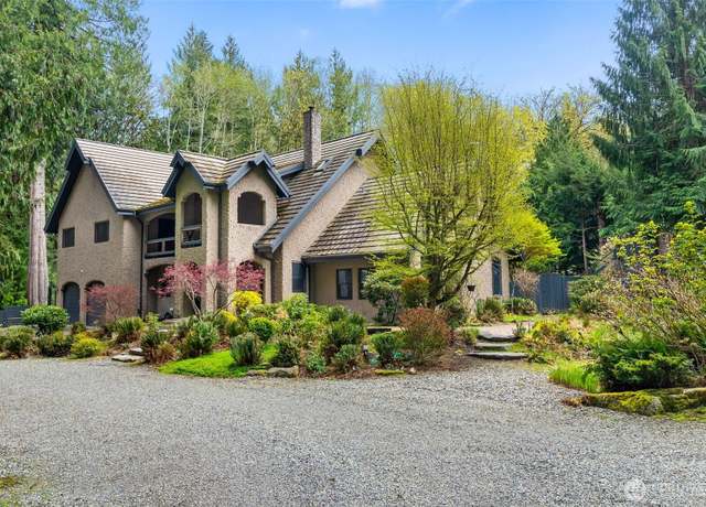 Property at 3723 36th Loop NW, Olympia, WA 98502, 6 beds, 3.5 baths