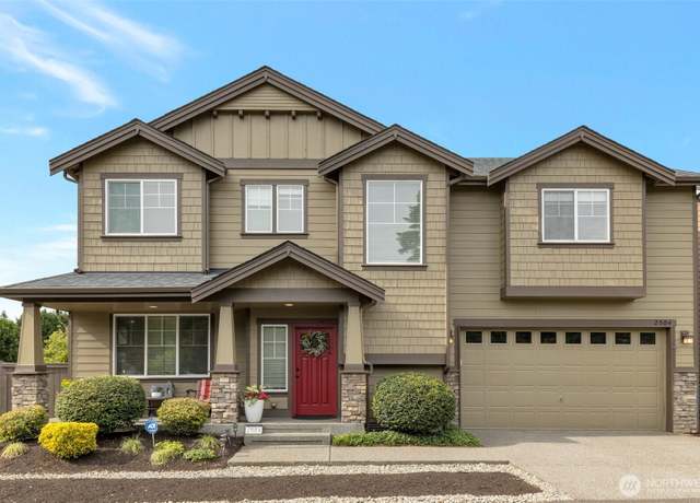 Property at 2504 NE 24 Pl, Renton, WA 98056, 4 beds, 2.5 baths