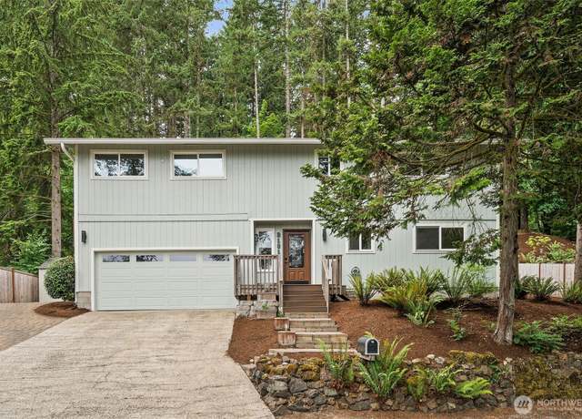 Property at 2131 Lakemoor Dr SW, Olympia, WA 98512, 3 beds, 3 baths
