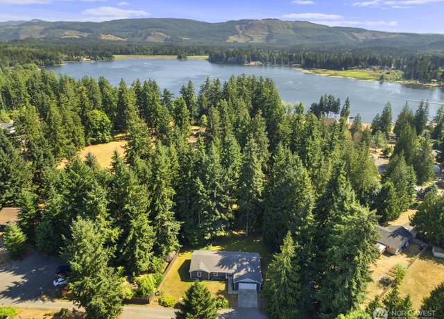 Property at 17505 Scenic Shores Ct SE, Yelm, WA 98597, 3 beds, 2 baths