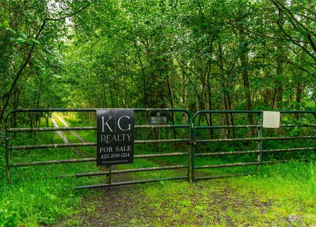 Property at 28754 State Route 525, Coupeville, WA 98239