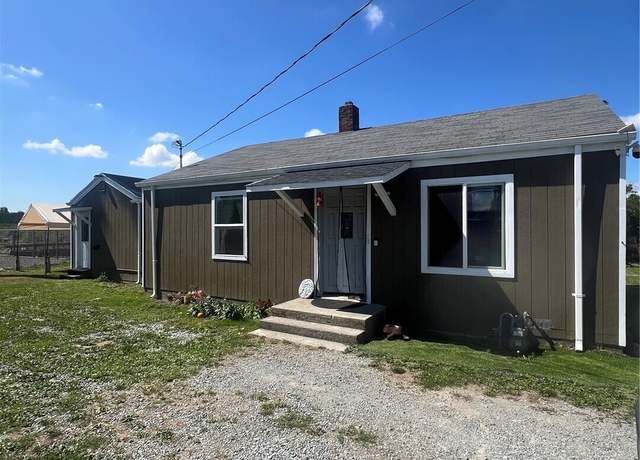 Property at 17944 State Route 536, Mount Vernon, WA 98273, 3 beds, 1 bath