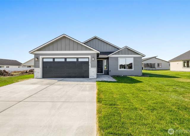 Property at 1138 8th Ave NE, Ephrata, WA 98823, 3 beds, 2 baths