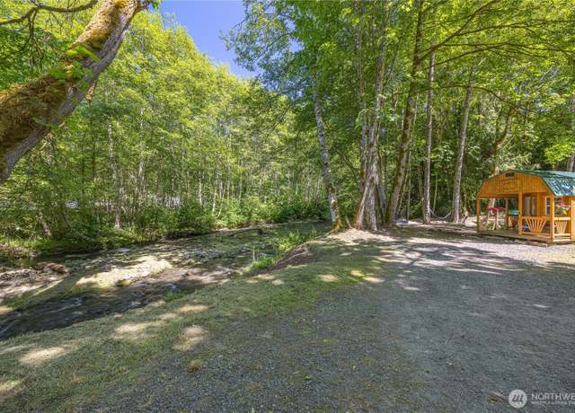 Property at 423 S Alder Ln, Port Angeles, WA 98362