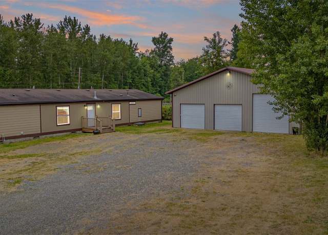 Property at 3912 226th Ave E, Buckley, WA 98321, 3 beds, 2 baths