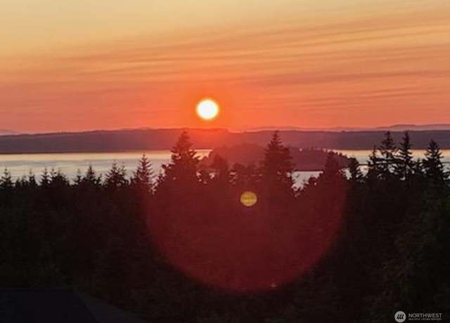 Property at 1076 Malvern Hills Dr, Camano Island, WA 98282