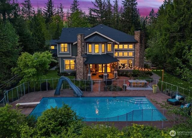 Property at 35909 SE 89th Pl, Snoqualmie, WA 98065, 5 beds, 4.5 baths