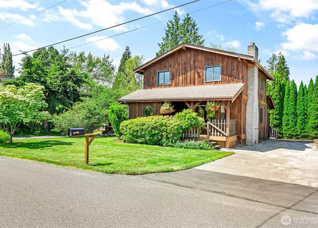 Property at 2801 Michigan St, Bellingham, WA 98226, 4 beds, 2 baths