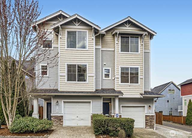 Property at 215 126th St SE Unit A, Everett, WA 98208, 2 beds, 2.5 baths