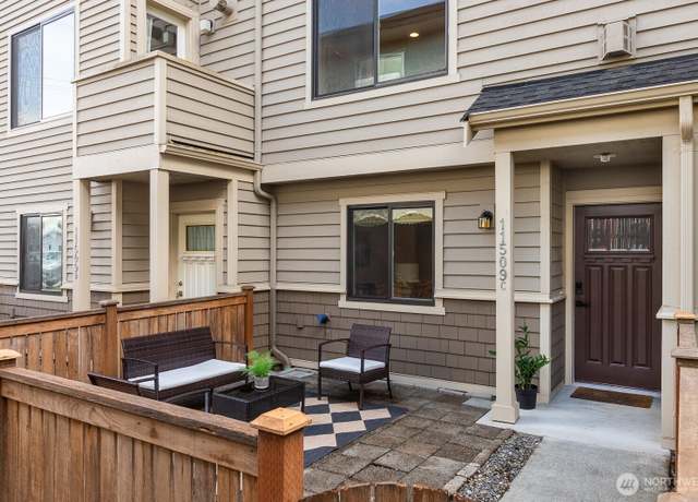 Property at 11509 26th Ave NE Unit C, Seattle, WA 98125, 3 beds, 2.5 baths