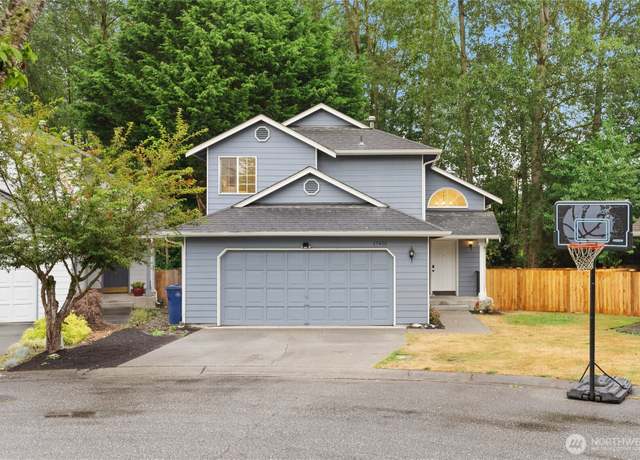 Property at 17401 27th Ave NE, Marysville, WA 98271, 3 beds, 2.5 baths