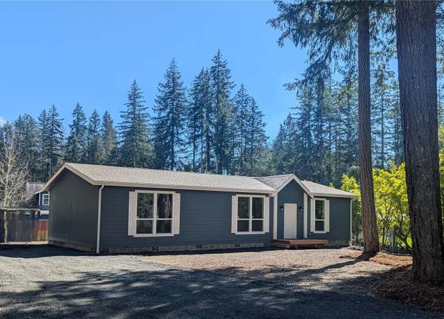 Property at 250 E Budd Dr, Shelton, WA 98584, 3 beds, 2 baths