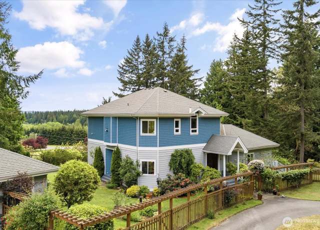 Property at 5427 Bayview Rd, Langley, WA 98260, 3 beds, 3 baths