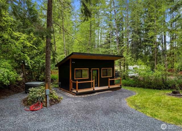 Property at 34208 343rd Avenue Ct E, Ashford, WA 98304, 1 bed, 0.5 baths