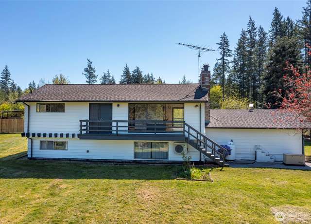 Property at 650 Devries Rd, Oak Harbor, WA 98277, 3 beds, 2 baths