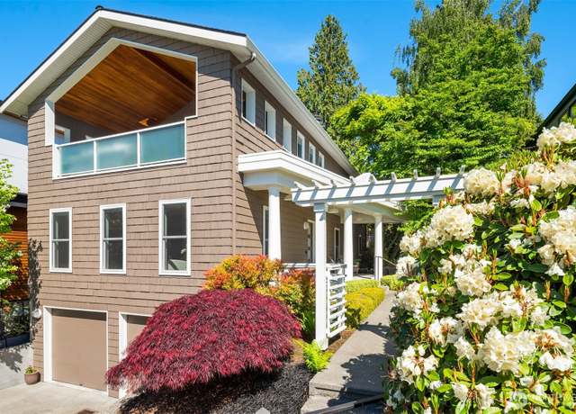 Property at 514 4th St S, Kirkland, WA 98033, 3 beds, 3.5 baths