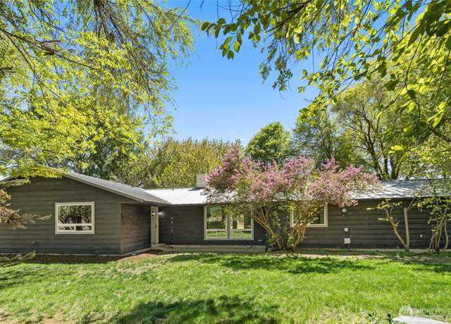 Property at 290 Game Farm Rd, Ellensburg, WA 98926, 3 beds, 2 baths