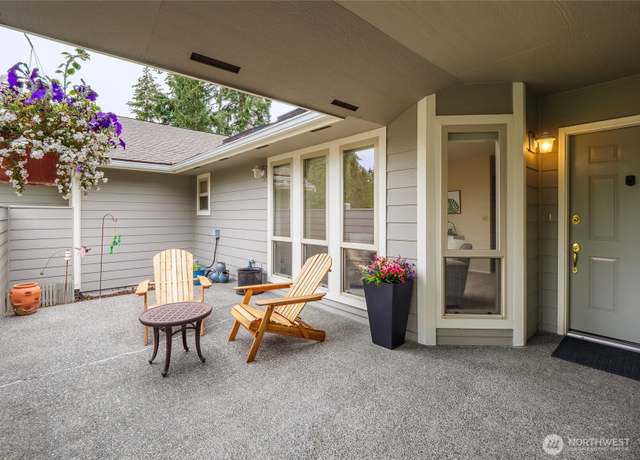 Property at 113 Fairway Dr, Sequim, WA 98382, 2 beds, 2 baths