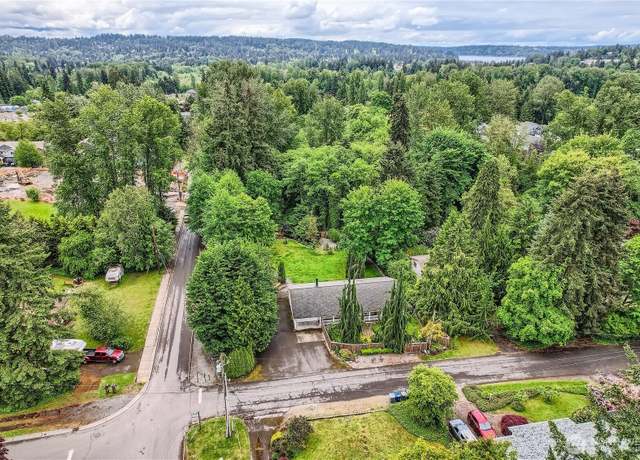 Property at 7547 NE 200 NE, Kenmore, WA 98028, 3 beds, 2 baths