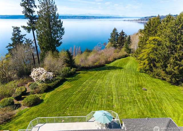 Property at 727 SW 199th Pl, Normandy Park, WA 98166, 5 beds, 4 baths