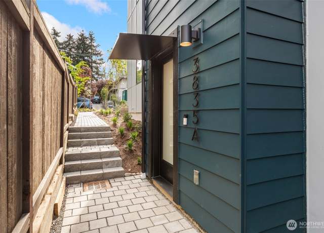 Property at 3831 A Woodlawn Ave N, Seattle, WA 98103, 3 beds, 2.5 baths