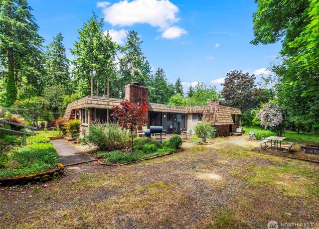 Property at 1101 152nd St S, Spanaway, WA 98387, 4 beds, 2 baths