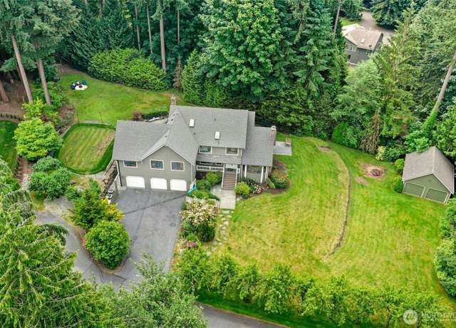 Property at 15841 NE 162nd St, Woodinville, WA 98072, 4 beds, 3.5 baths