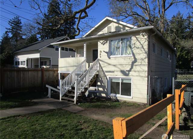 Property at 14514 Portland Ave SW, Lakewood, WA 98498, 4 beds, 4 baths