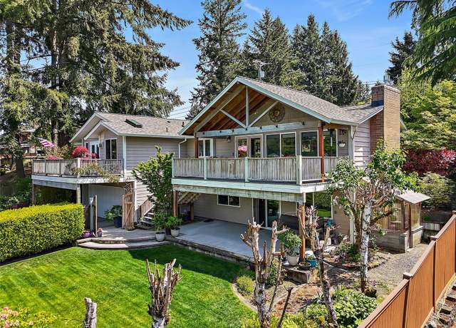 Property at 4004 Brouse Blvd W, University Place, WA 98466, 3 beds, 3 baths